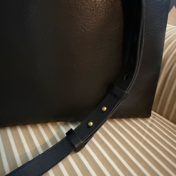Madewell Black Leather Crossbody Bag purse - Picture 6 of 9